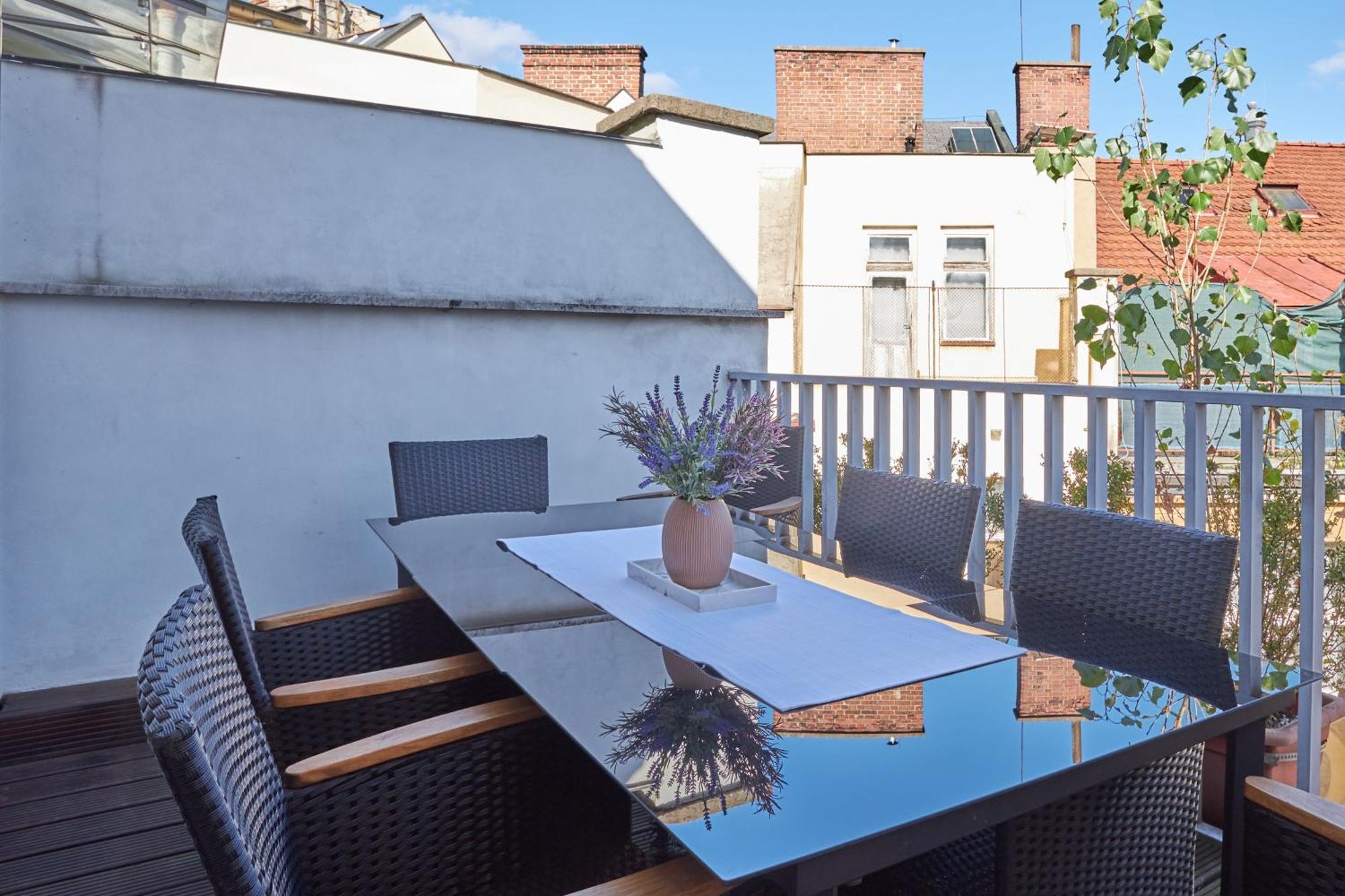 Zatecka - Terrace Residence In The Old Town Prague Exterior photo